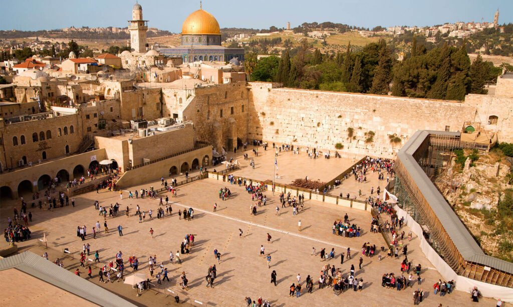 Pomagranate Jewish Heritage Tour in Israel