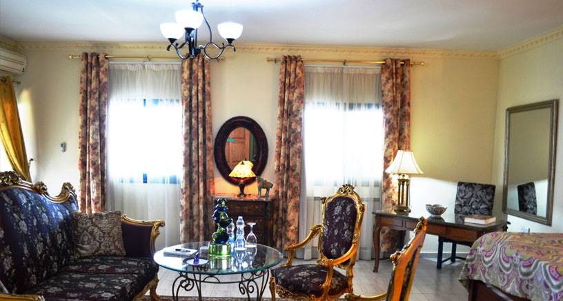 Palacio Domain