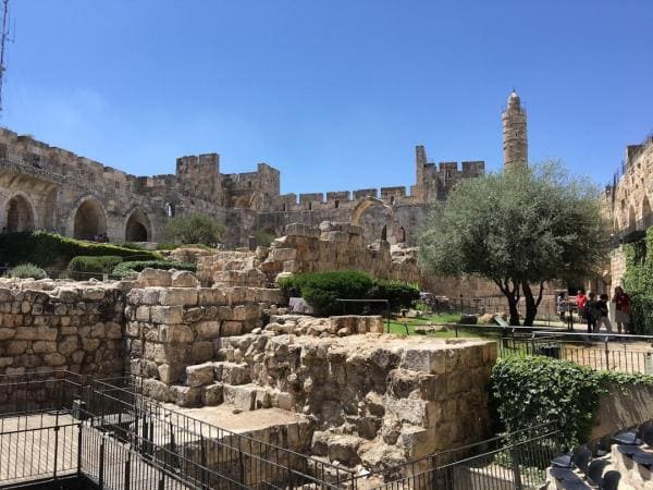 Chol HaMoed Pesach — Mass Priestly Blessing (Birkat Kohanim)