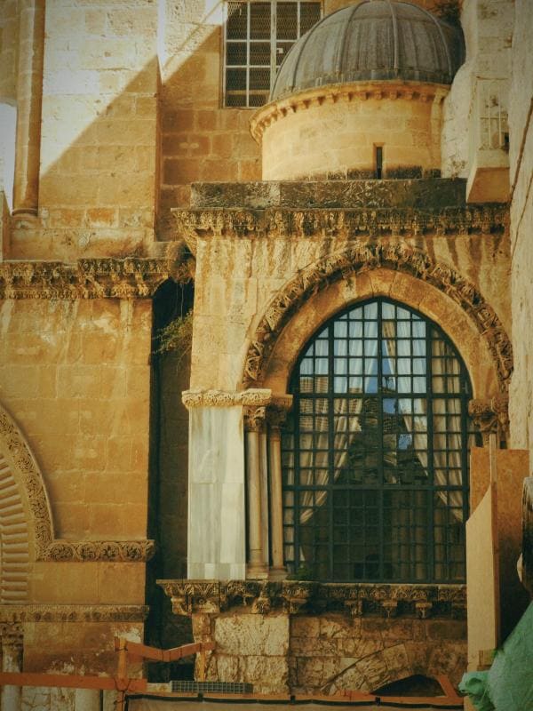 Easter Sunday Mass at the Church of the Holy Sepulchre