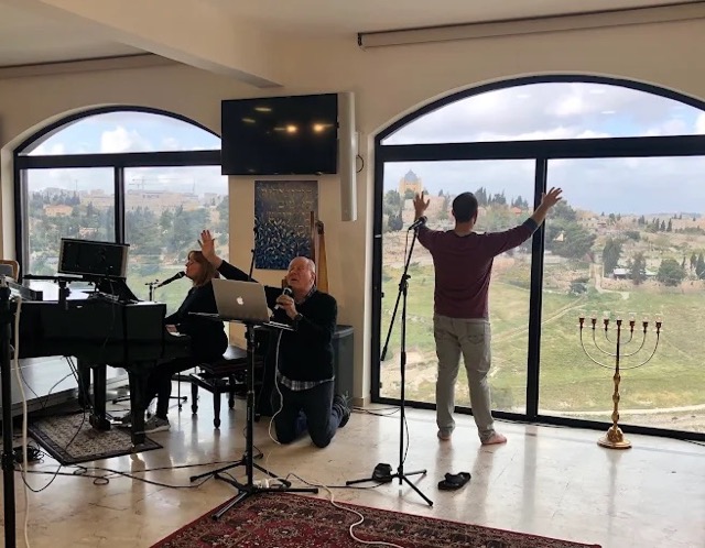 Succat Hallel – 24/7 Worship & Prayer (open to visitors)