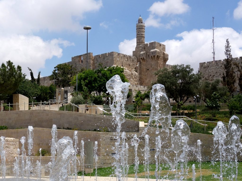 4 Ways to Escape the Summer Heat of Jerusalem
